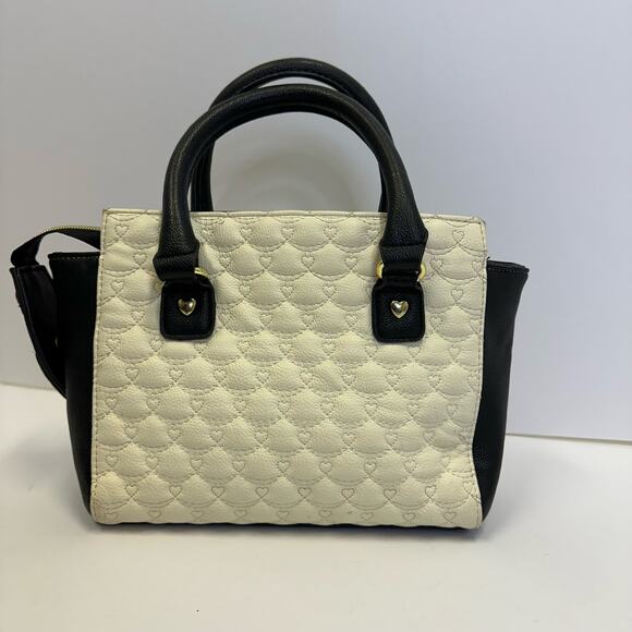 Betsey Johnson Black White Polka Dot Heart Quilted Bow Satchel Purse - Picture 7 of 9